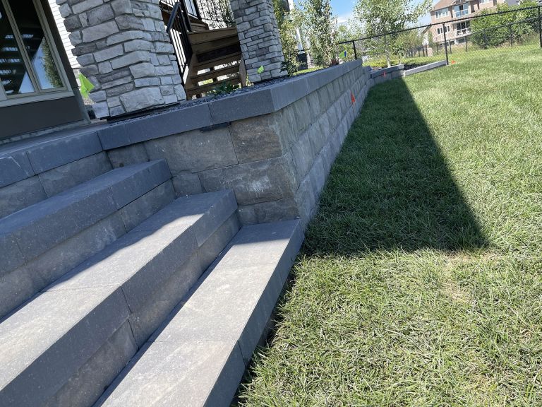 Retaining wall 12 768x576