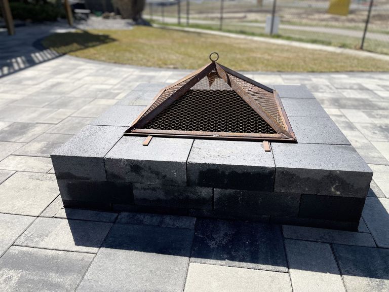Firepits fireplaces 1 768x576