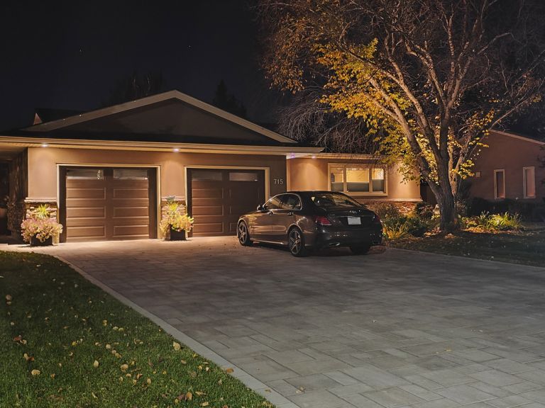 Outdoor lighting garage with car 768x576